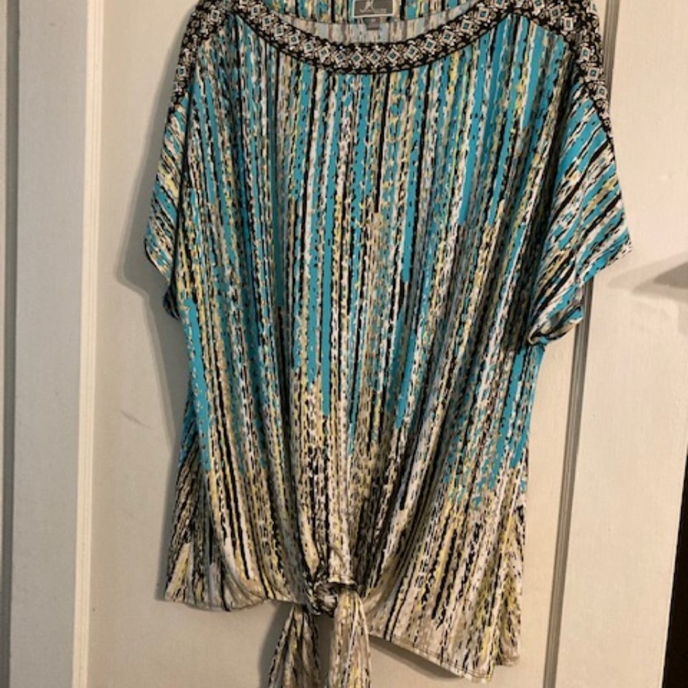 BLOUSE